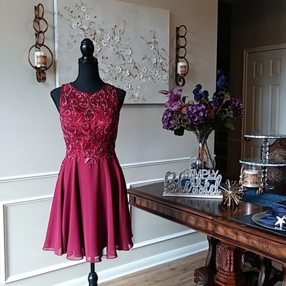 Eureka Fashion Embellished Chiffon A-line Cocktail Mini Dress. Size M - Picture 4 of 17